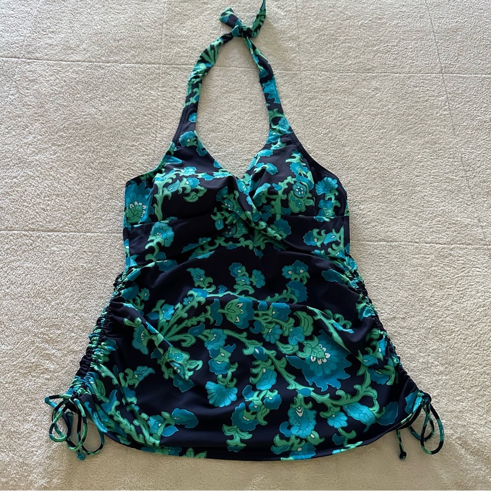 Lands End Halter Tankini Swim Top with adjustable side ties. Green blue floral 4